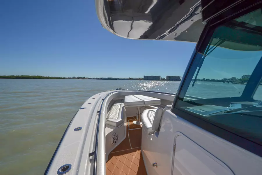 2018 Hydra-Sports 4200 Siesta