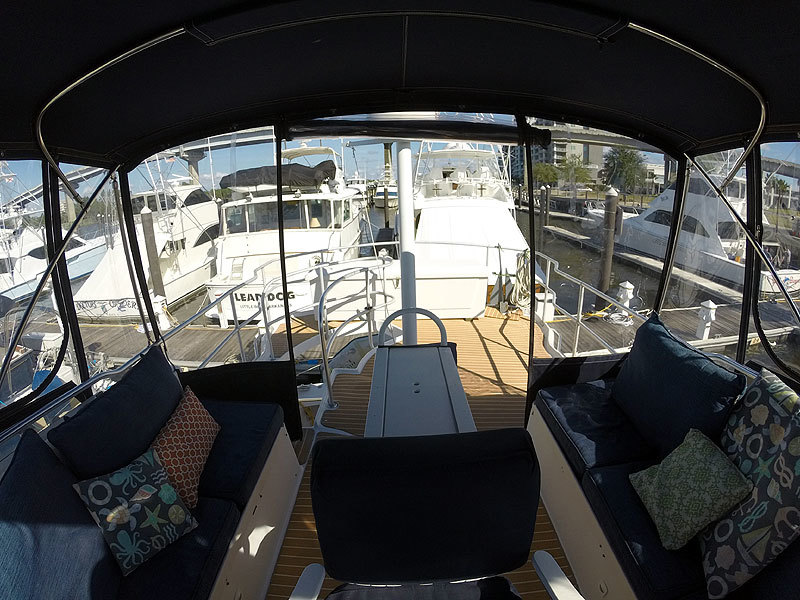 1998 Mainship 350