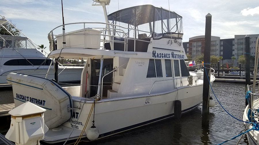 1998 Mainship 350