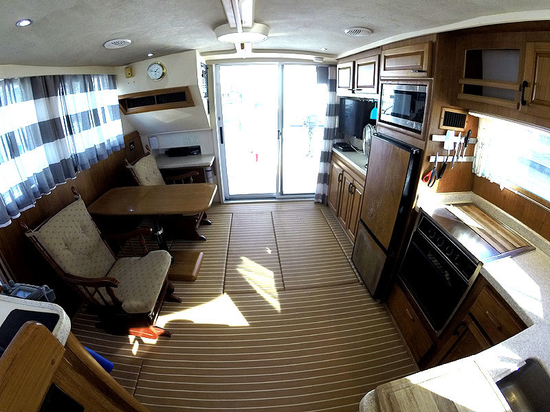 1998 Mainship 350