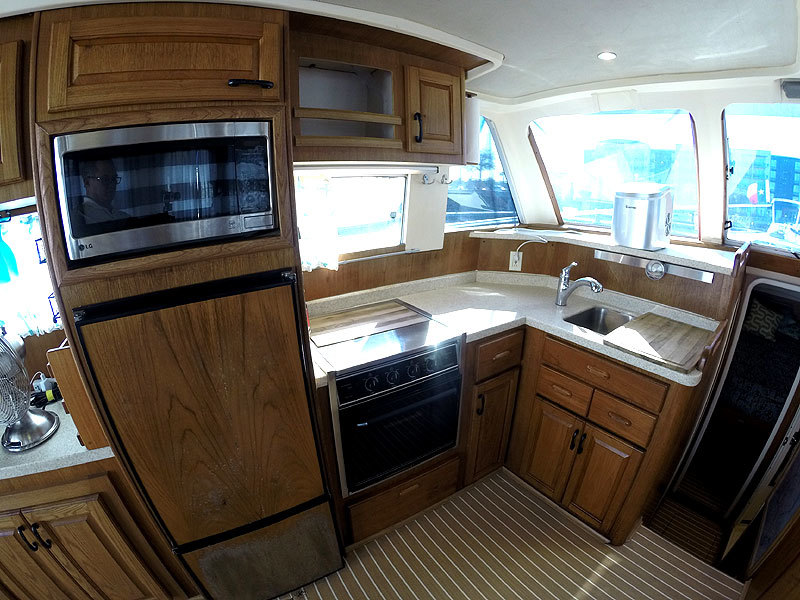 1998 Mainship 350