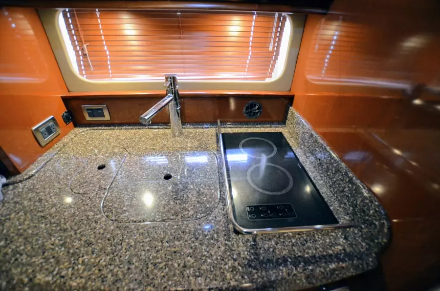 2008 Sea Ray 38 Sundancer