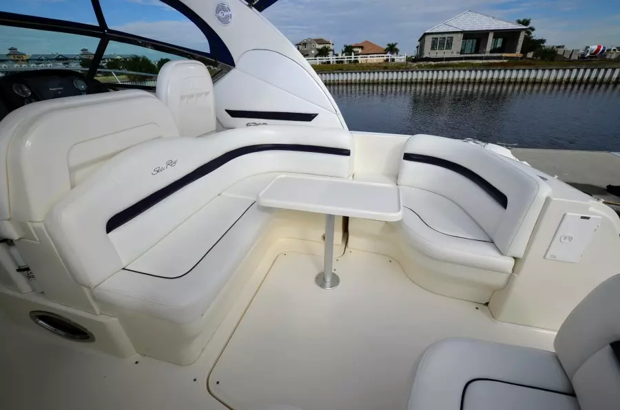 2008 Sea Ray 38 Sundancer