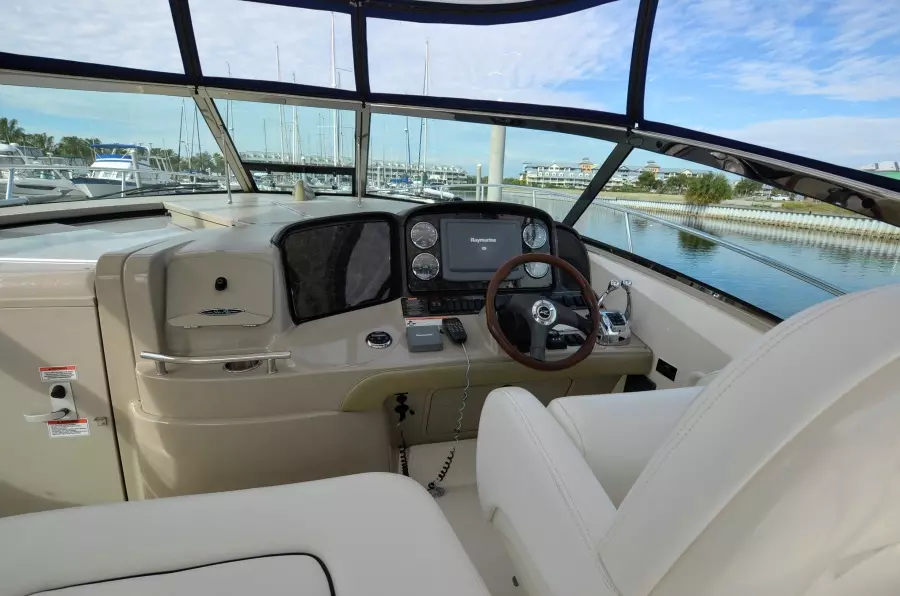 2008 Sea Ray 38 Sundancer