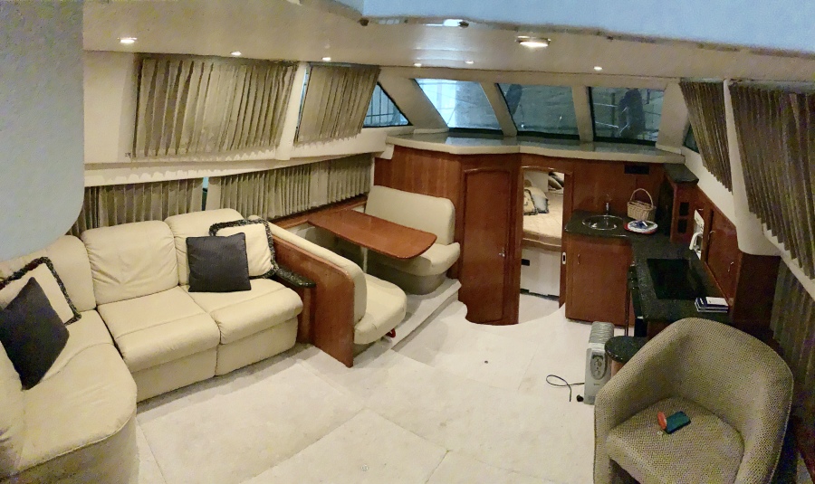 2006 Carver 41