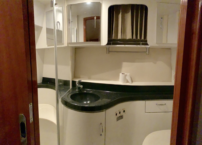 2006 Carver 41