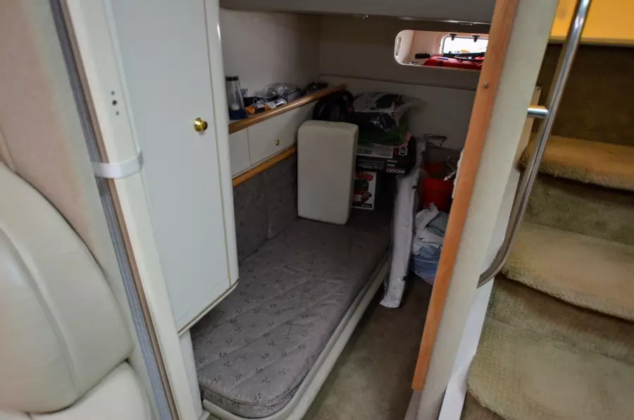 1998 Maxum 3700SCR