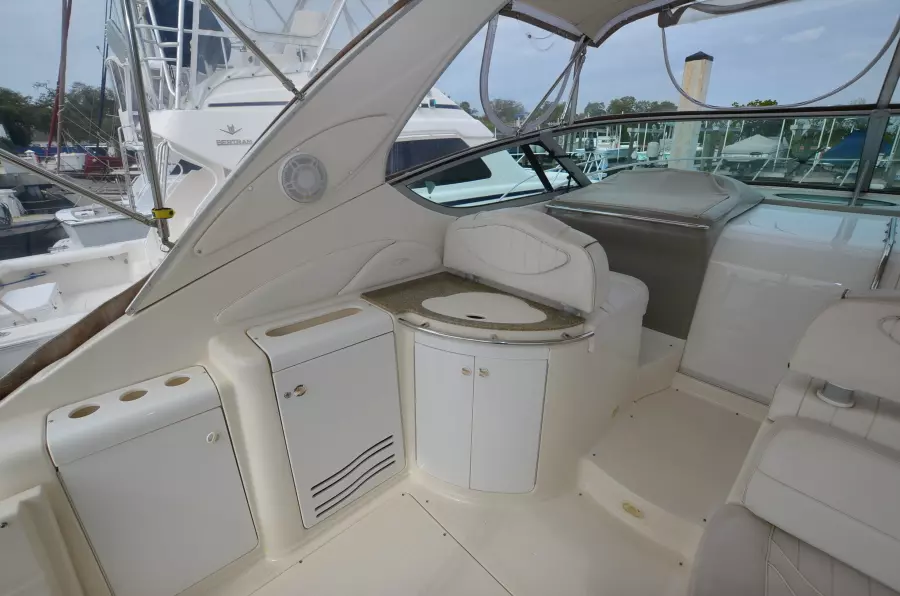 1998 Maxum 3700SCR