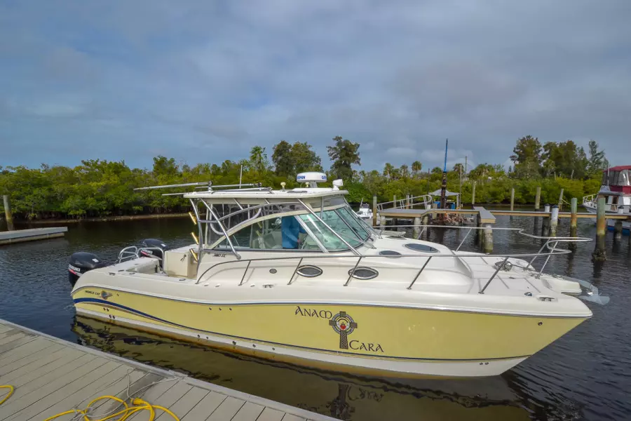 2007 World Cat 320 EC