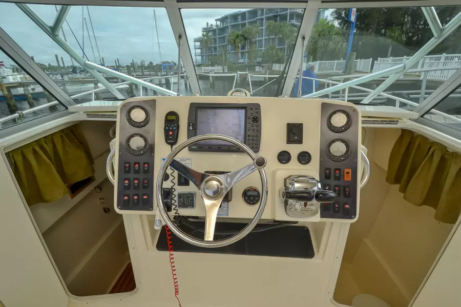 2007 World Cat 320 EC