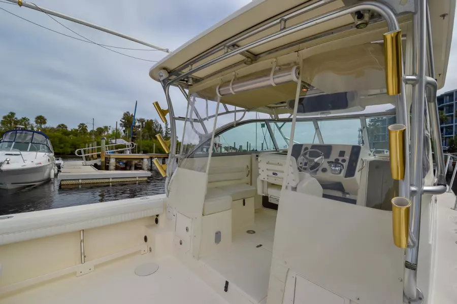 2007 World Cat 320 EC