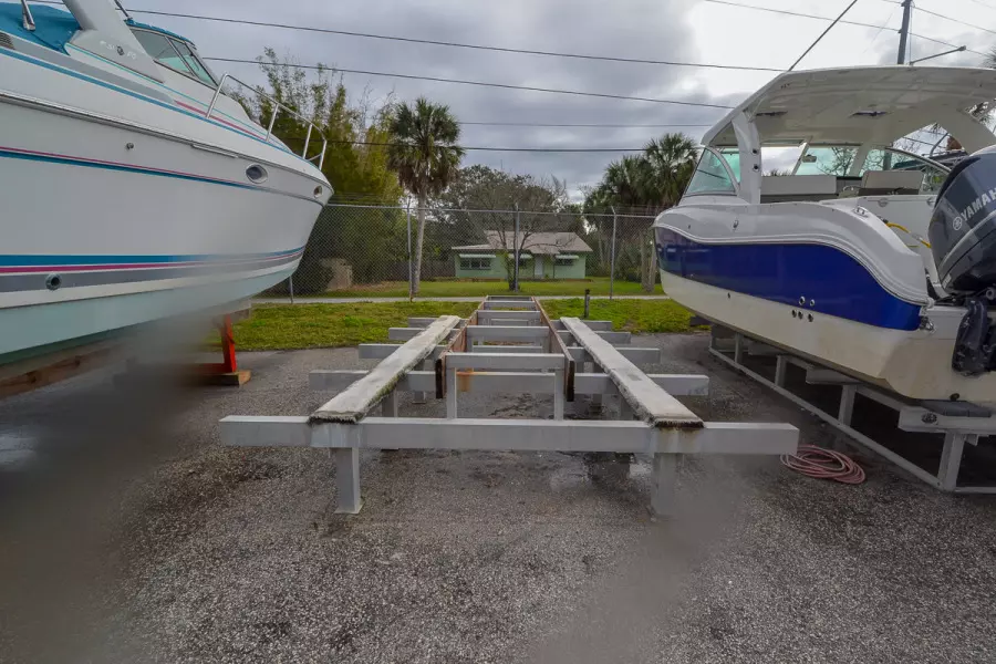 2007 World Cat 320 EC