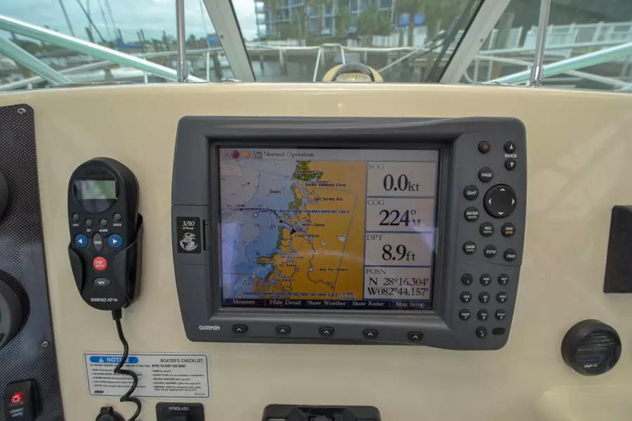 2007 World Cat 320 EC