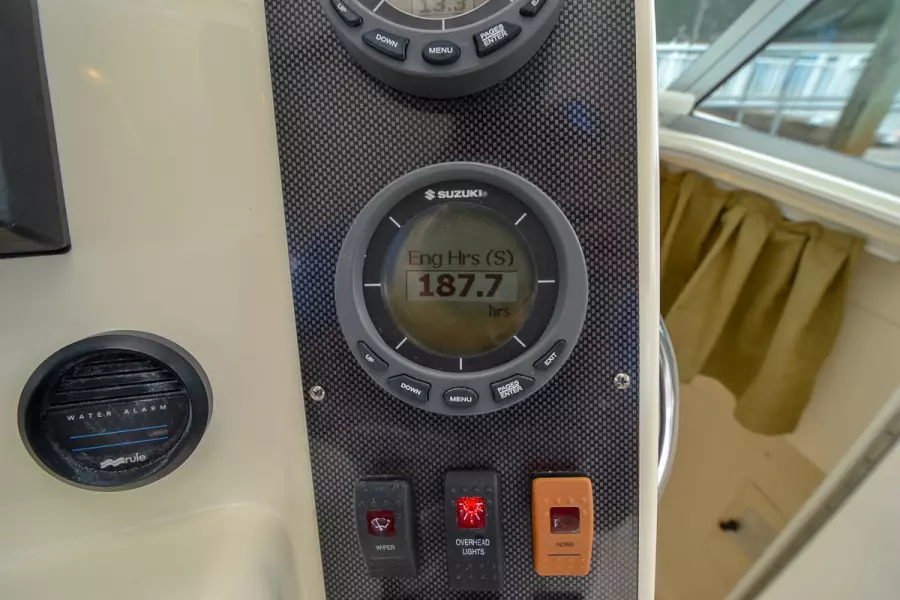 2007 World Cat 320 EC