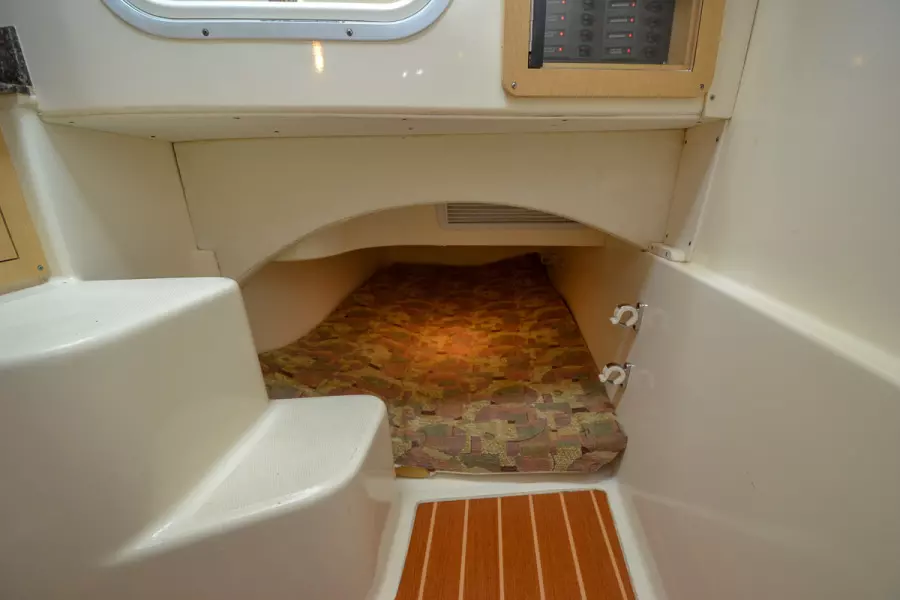 2007 World Cat 320 EC