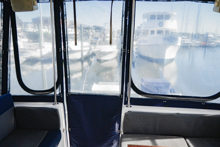 2003 Endeavour Trawlercat 44