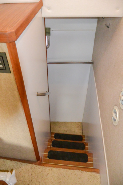 2003 Endeavour Trawlercat 44