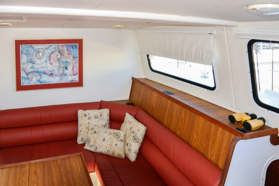 2003 Endeavour Trawlercat 44