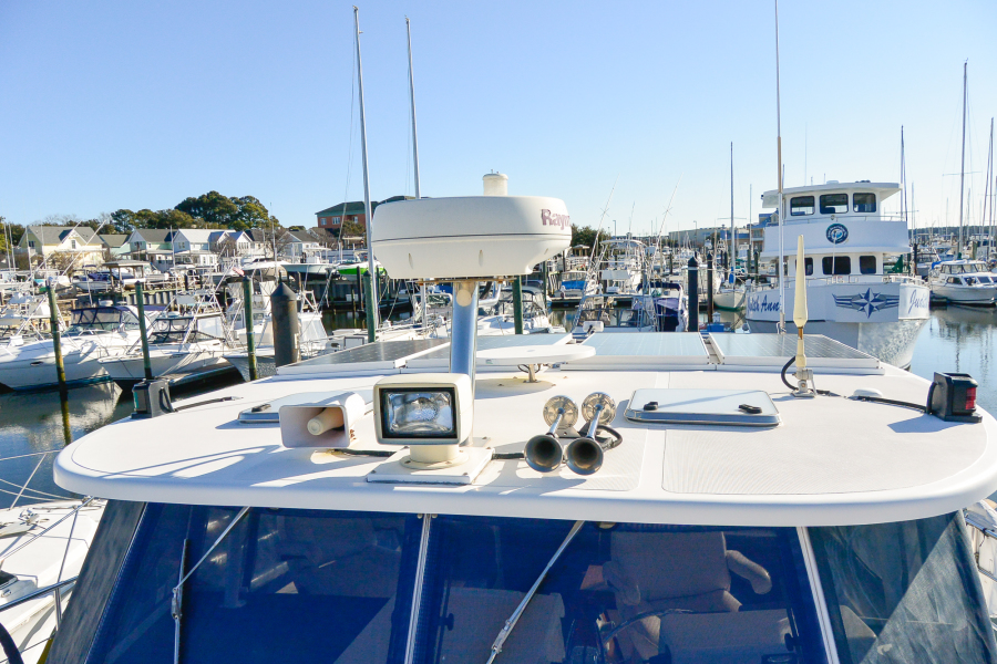 2003 Endeavour Trawlercat 44