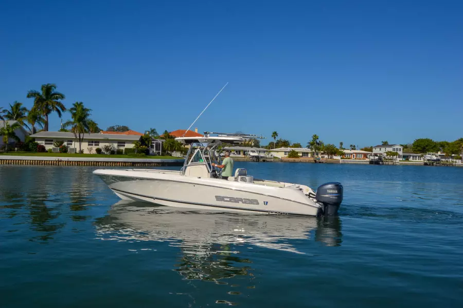 LunaC 30ft Wellcraft Yacht For Sale