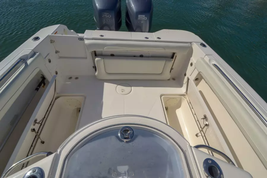 LunaC 30ft Wellcraft Yacht For Sale