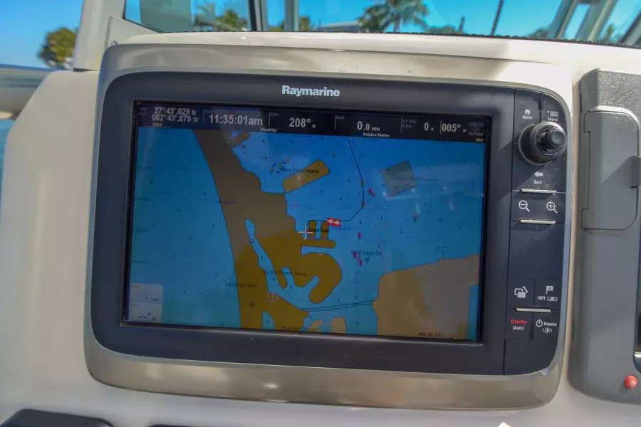 LunaC 30ft Wellcraft Yacht For Sale