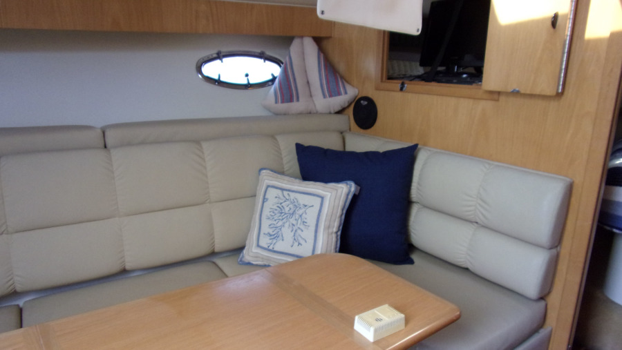 1998 Tiara Yachts 3700 open