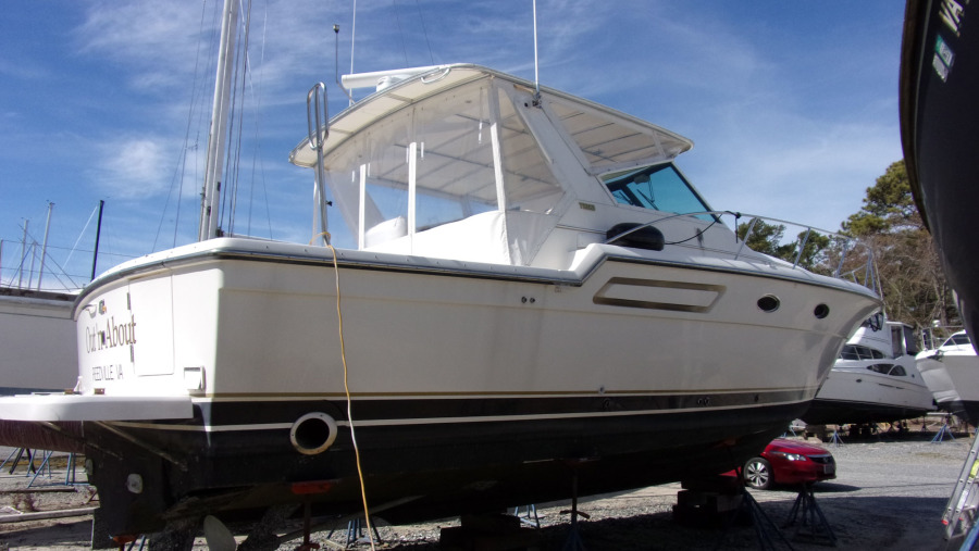 1998 Tiara Yachts 3700 open