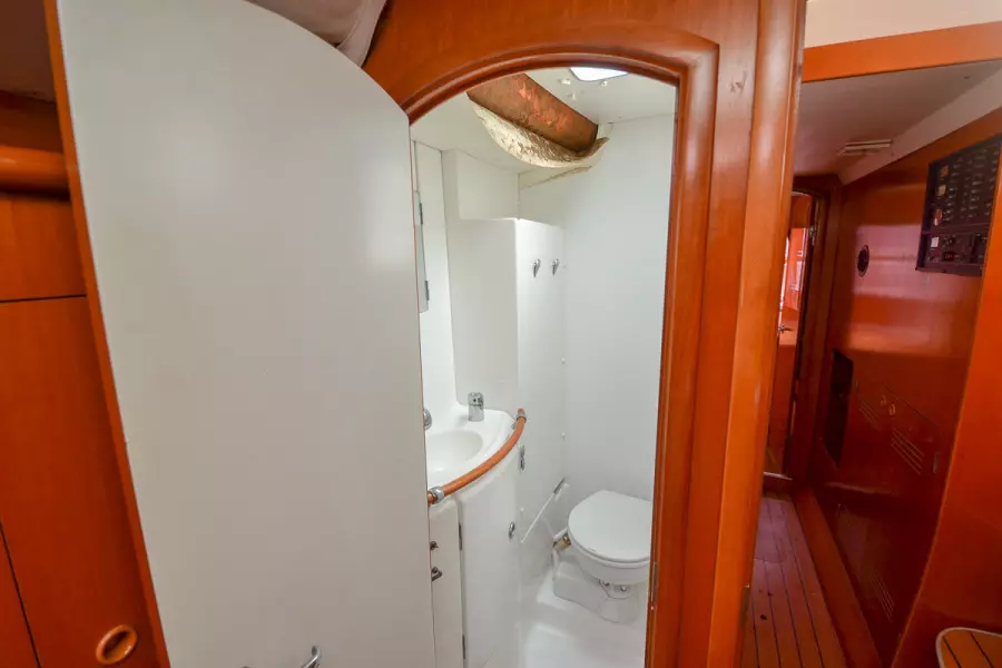 2002 Lagoon 410