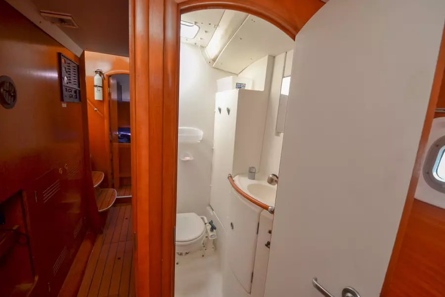 2002 Lagoon 410