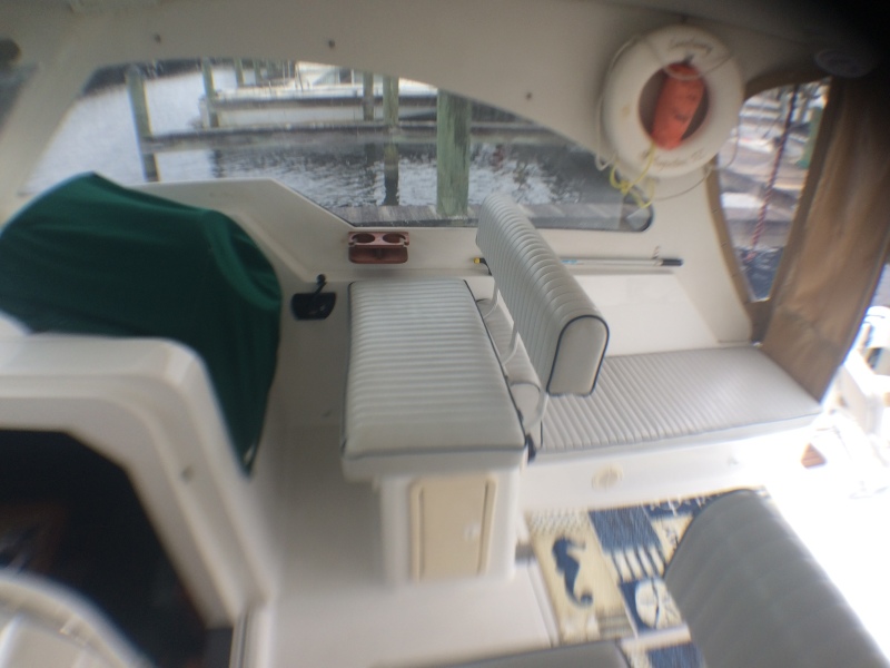 2001 Mainship Pilot 34