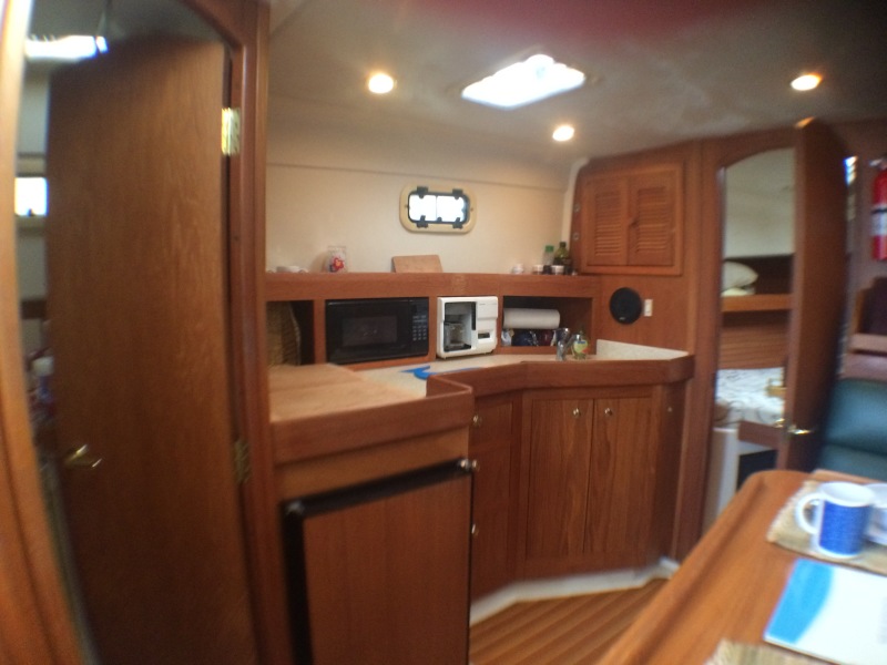 2001 Mainship Pilot 34