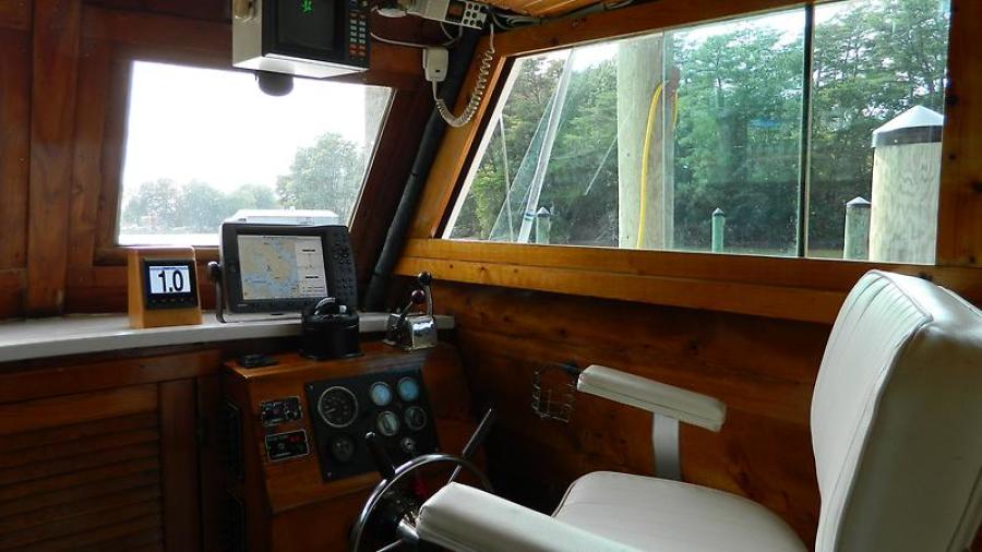 1991 Chesapeake 36 deadrise