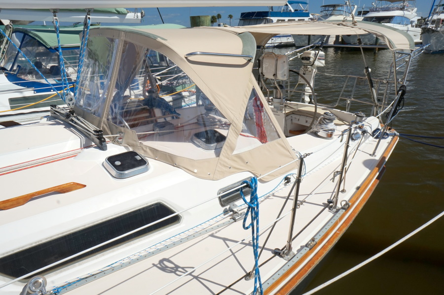 2001 Sabre 402