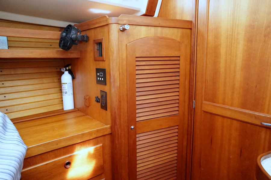 2001 Sabre 402