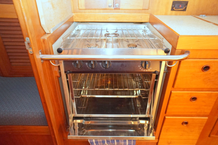 2001 Sabre 402