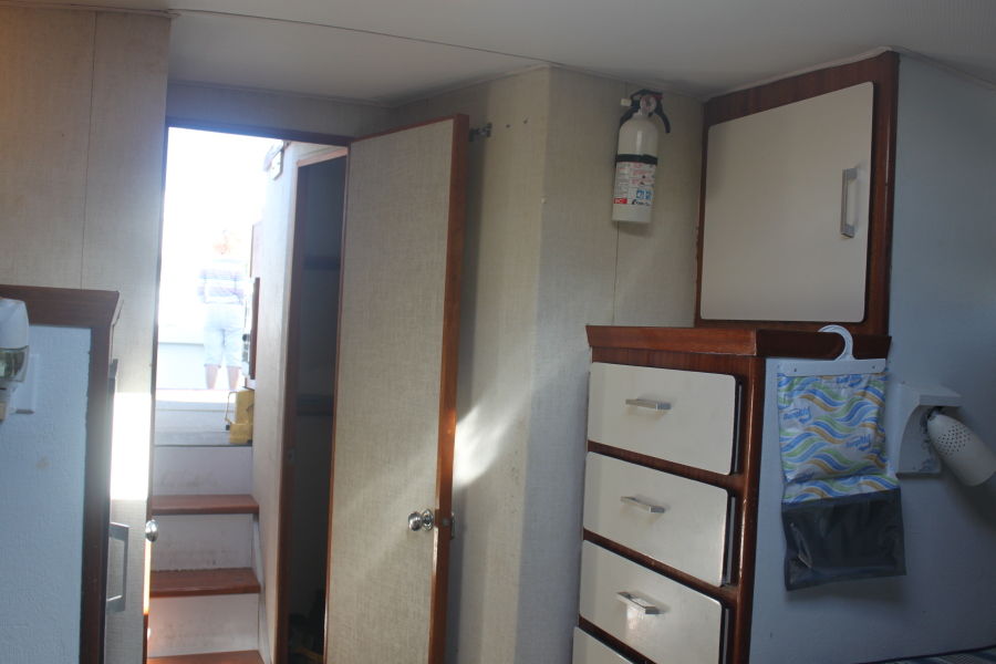 1972 Pacemaker Sport Fisherman