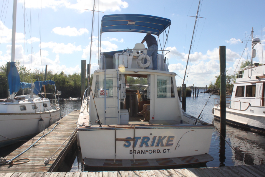 1972 Pacemaker Sport Fisherman