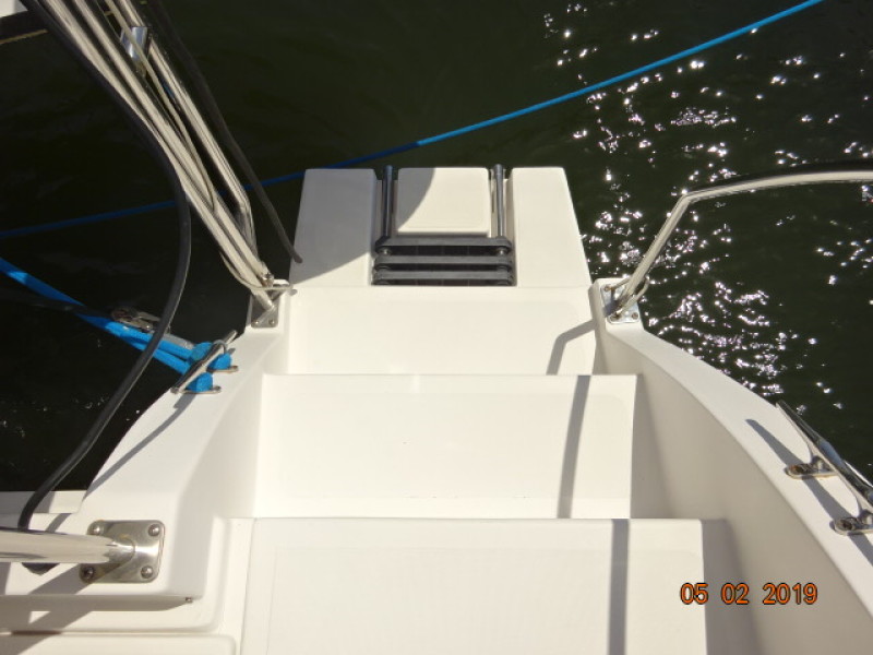 2004 Endeavour 44 trawler cat