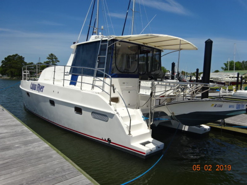 2004 Endeavour 44 trawler cat