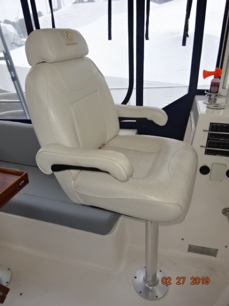 2004 Endeavour 44 trawler cat