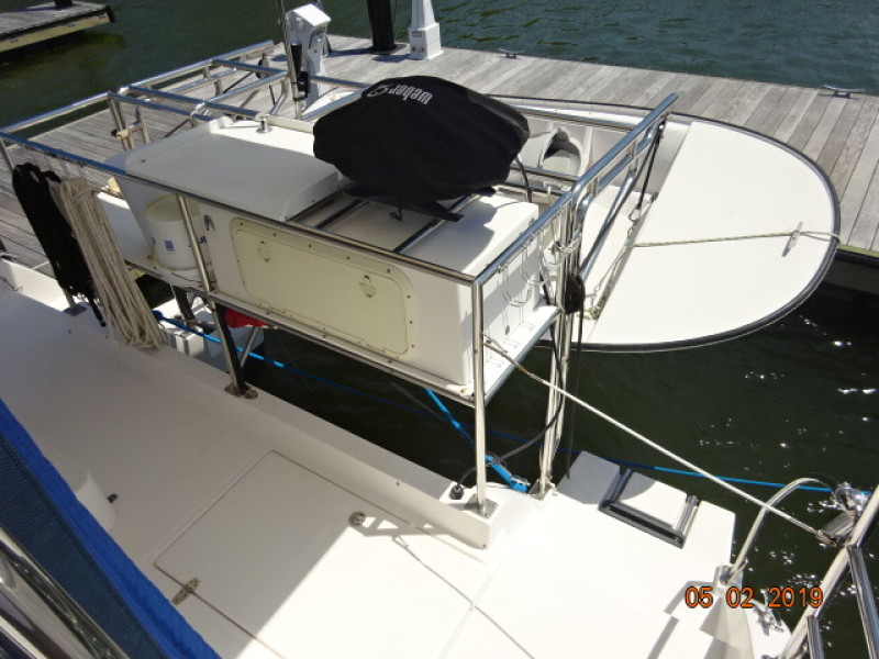 2004 Endeavour 44 trawler cat