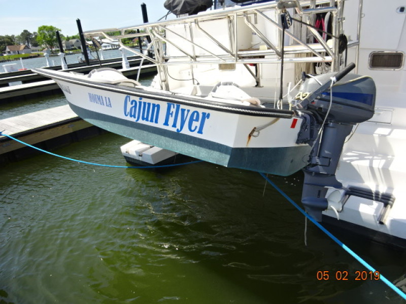 2004 Endeavour 44 trawler cat