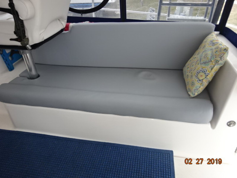 2004 Endeavour 44 trawler cat