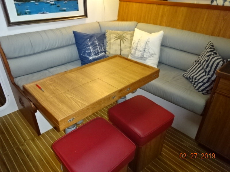 2004 Endeavour 44 trawler cat