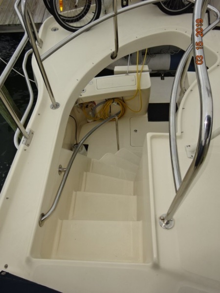 2004 Mainship Trawler