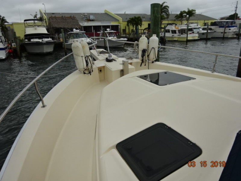 2004 Mainship Trawler