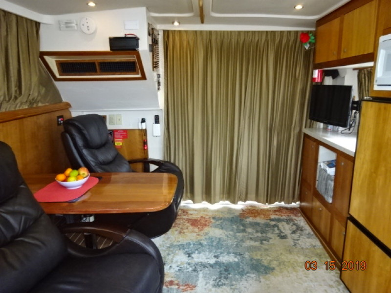 2004 Mainship Trawler