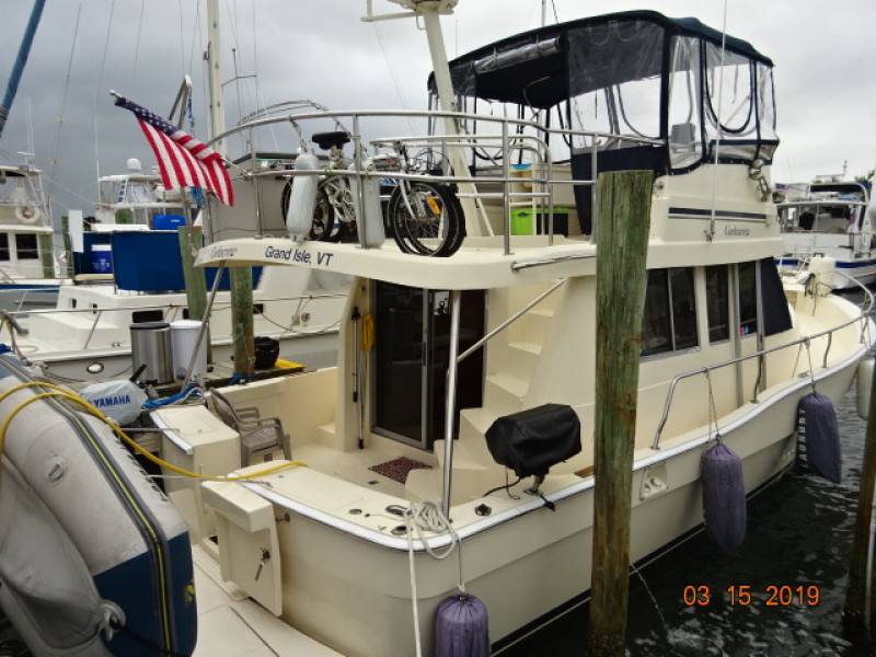 2004 Mainship Trawler