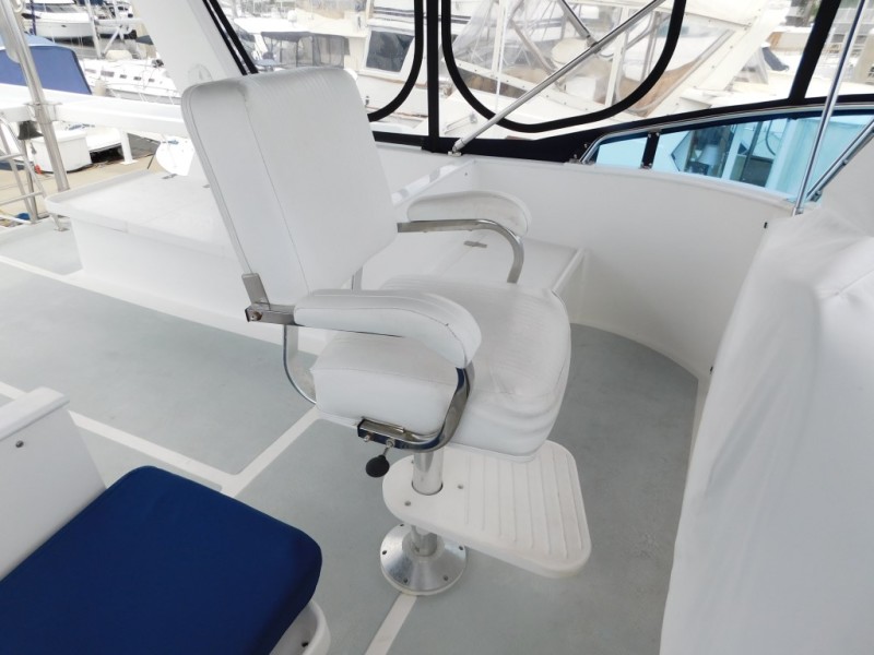 2005 DeFever Cockpit motor yacht